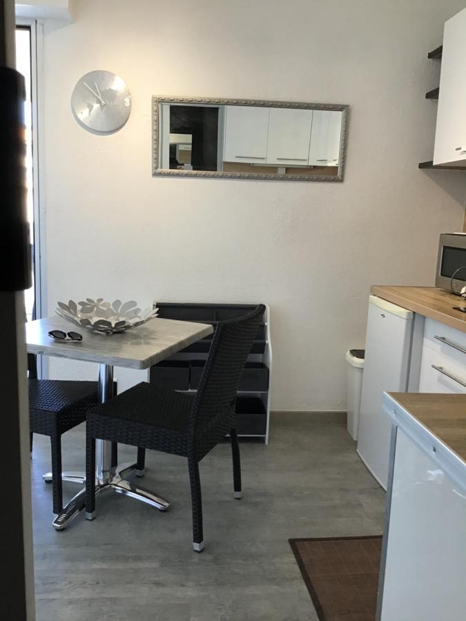 Studio Climatise Classe 2 Dans Marina Proche Mer Et Etang - Lit Wifi Fibre Et Parking Prive 塞特港 外观 照片