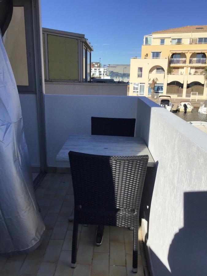 Studio Climatise Classe 2 Dans Marina Proche Mer Et Etang - Lit Wifi Fibre Et Parking Prive 塞特港 外观 照片