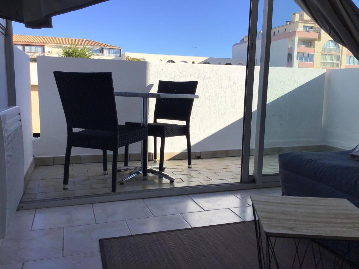 Studio Climatise Classe 2 Dans Marina Proche Mer Et Etang - Lit Wifi Fibre Et Parking Prive 塞特港 外观 照片